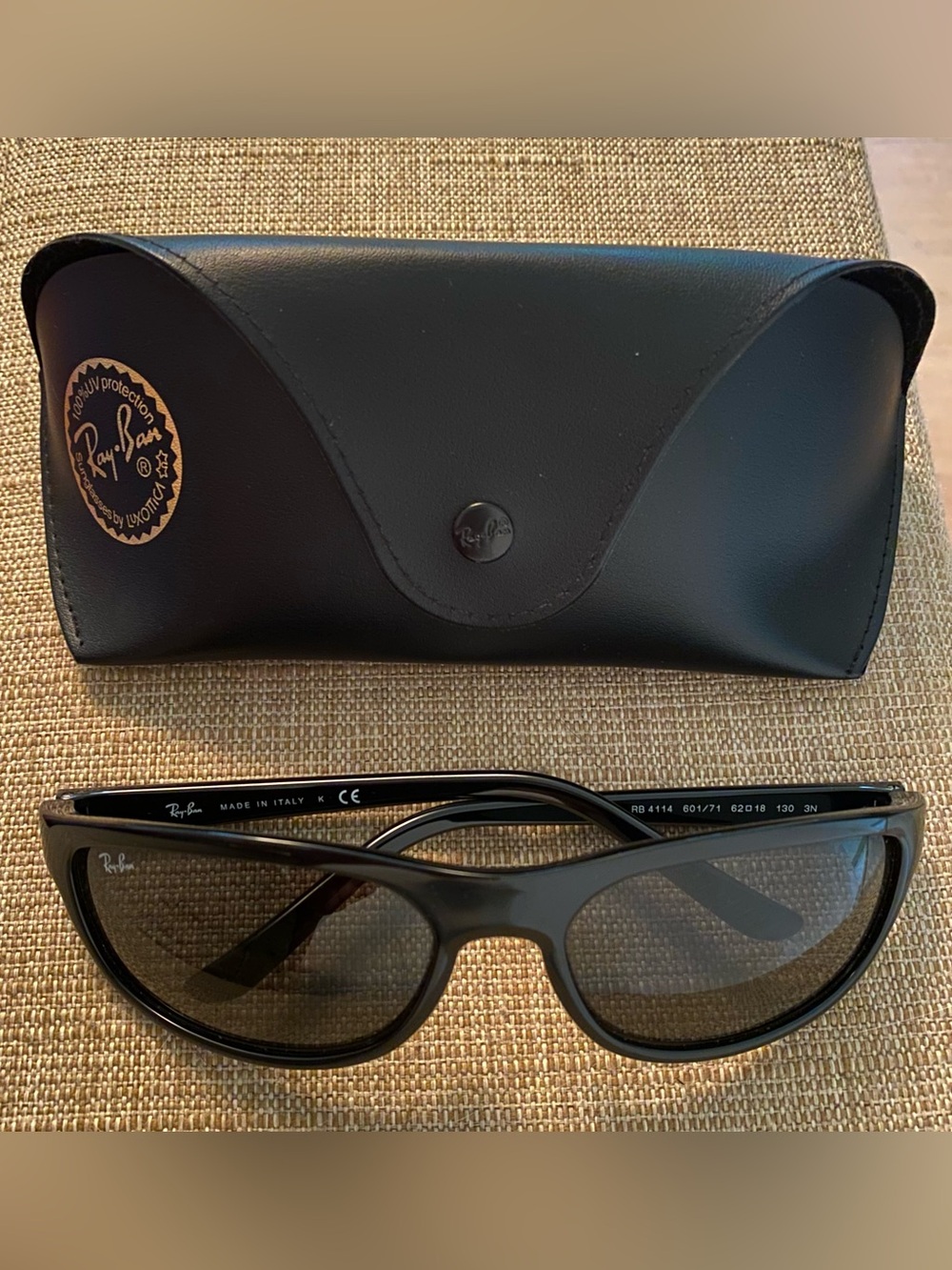 Sporty Sleek Ray-Ban RB4114 Predator Black Wrap Sunglasses Case And Cloth